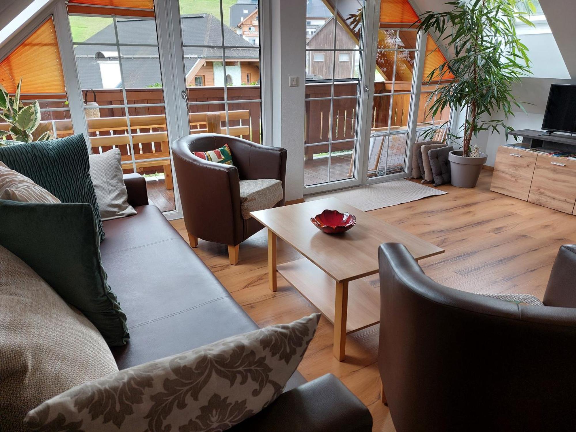 Apartamento Penthouse Aineckblick Sankt Margarethen im Lungau Exterior foto